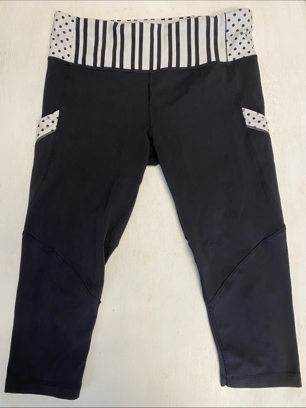 Women’s  Black Capri Leggings with Striped & Polka Dot Waistband